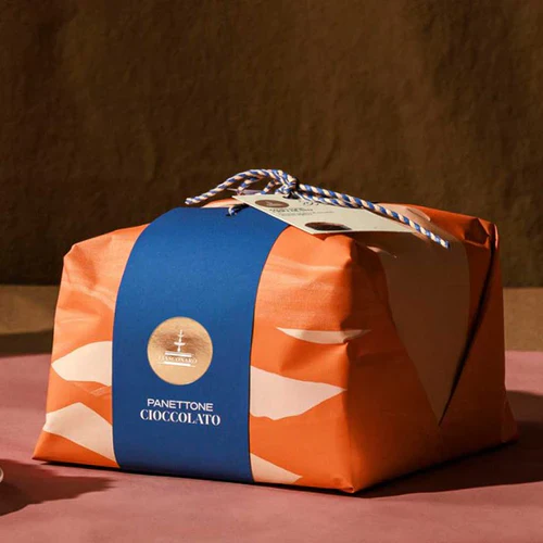 Fiasconaro Chocolate Panettone, 2.2 lb (1 kg) - Image 2