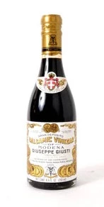 Giusti "2 Gold Medals" Aged Balsamic Vinegar of Modena 8.4 FL. Oz