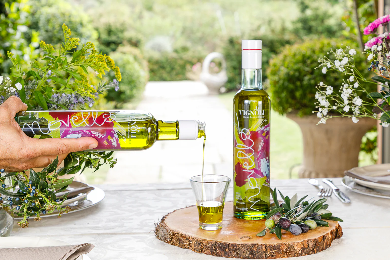 Vignoli Novello Extra Virgin Olive Oil 16.9 oz - Image 3